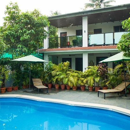 Sanidhya Beach Resort Alībāg Buitenkant foto