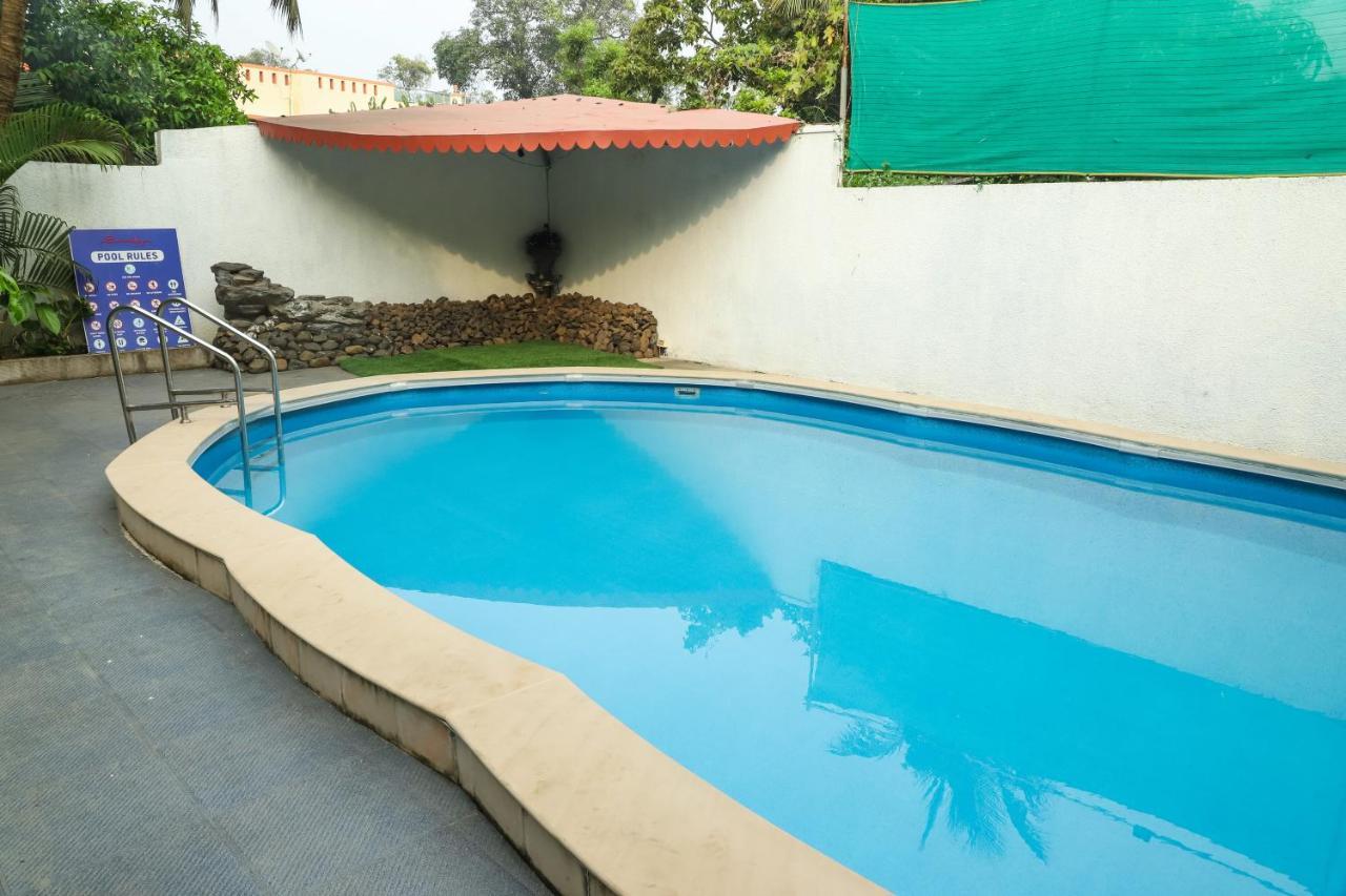 Sanidhya Beach Resort Alībāg Buitenkant foto