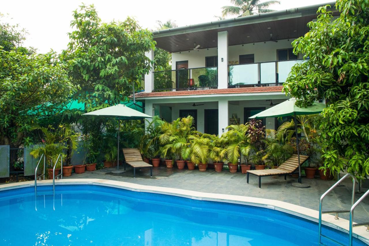 Sanidhya Beach Resort Alībāg Buitenkant foto