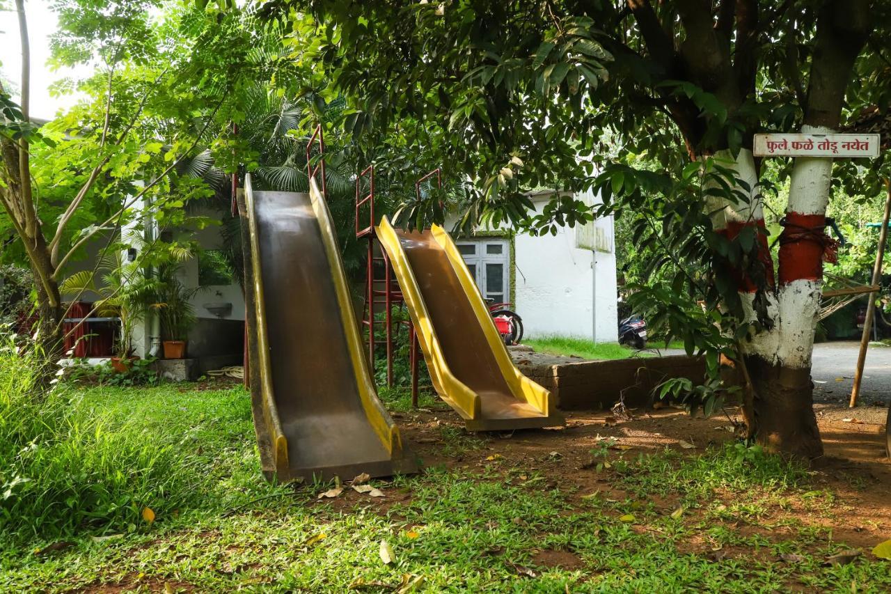 Sanidhya Beach Resort Alībāg Buitenkant foto